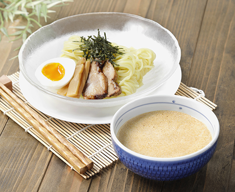 サバカリーで濃厚魚介冷やしつけ麺