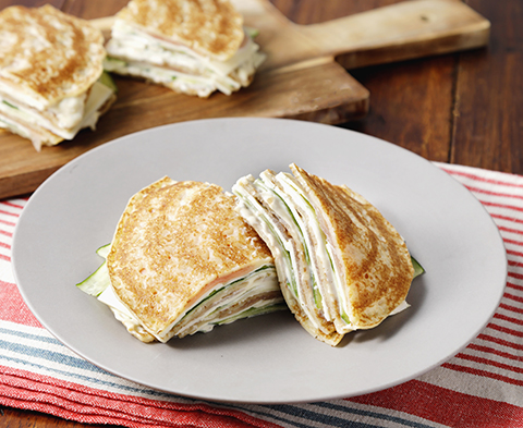 生ハムとチーズのミルクレープ