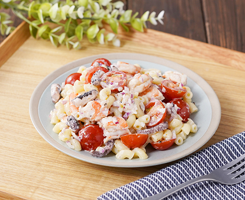 マカロニのカラフルサラダ