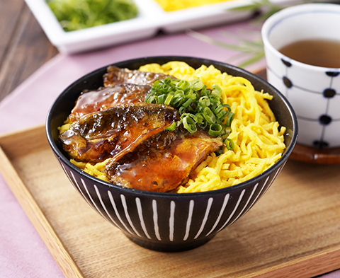 あじのかば焼き丼